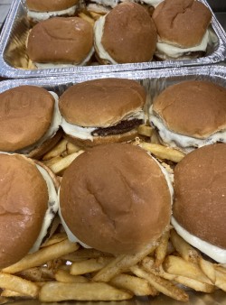 image of Cheeseburger Family Pack