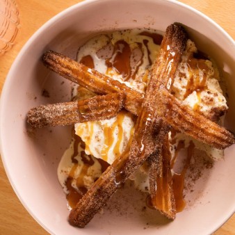image of Cinnamon Crunch Cake