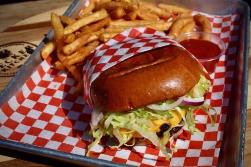 image of Daly Burger