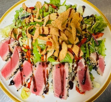 image of Tuna Bang Bang Salad