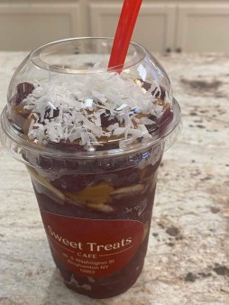 image of Acai Parfait - Large 24oz