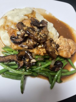 image of Chicken Marsala
