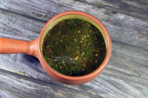 image of Mulukhiyah with Chicken Tagine
