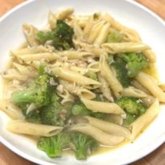 image of Ziti w/ Oil & Garlic