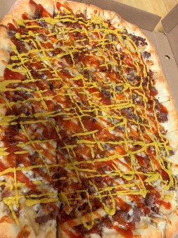 image of Cheeseburg Pizza / LG