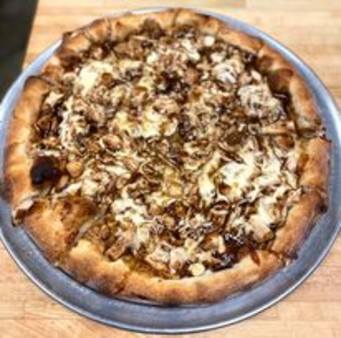 image of Barbeque Chicken Pizza / SM
