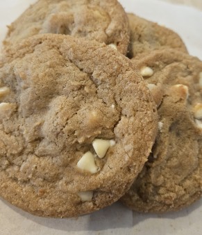 image of Cookie, White Chocolate Macadamia