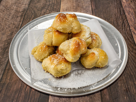 image of Garlic Knots (6)