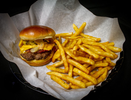 image of ** Trailer Burger