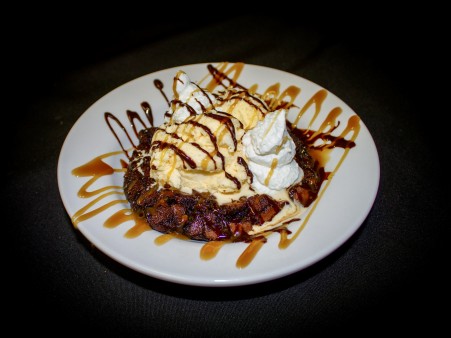 image of Brownie a la Mode