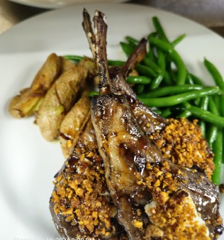 image of Marcona Almond Crusted Lamb Chops