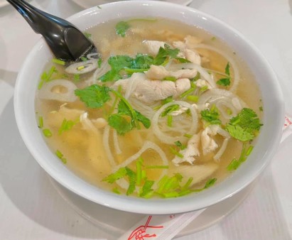 image of #17 Chicken Pho
