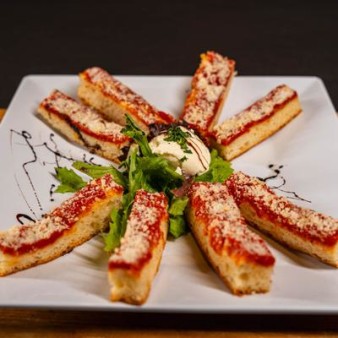 image of l- Italian Tomato Pie