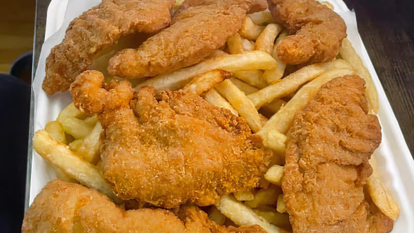 image of Garlic Parm Chicken Finger Dinner