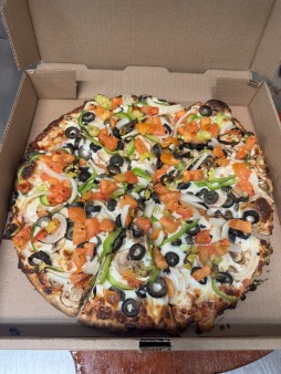 image of Garden Combo Pizza