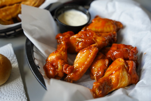 image of 10 Regular Sauced Wings