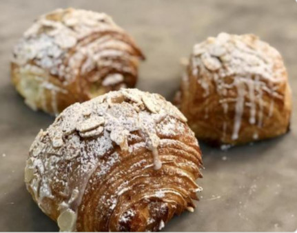 image of Almond Croissant 
