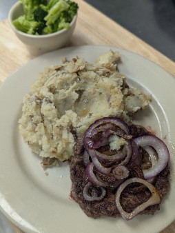 image of 1/2lb Chopped Steak