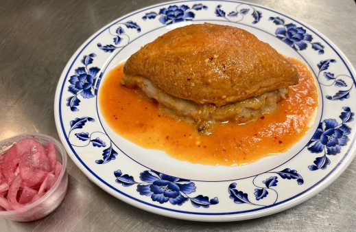 image of Torta Ahogada (Drowned Sanwich)