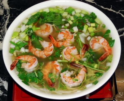 image of pho Shrimp Soup