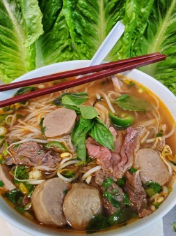 image of pho Traditional Soup