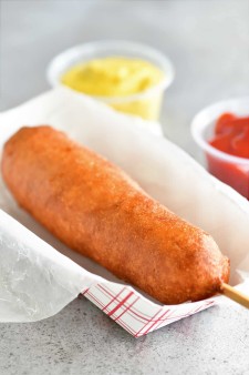 image of Kids Corndog Combo