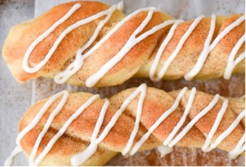 image of Cinnamon sticks, Icing