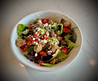 image of GOAT CHEESE SALAD