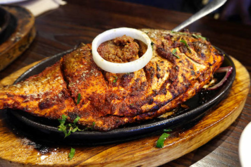 image of Pomfret Whole fish