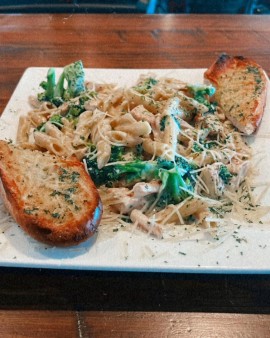 image of Chicken Broccoli Afredo