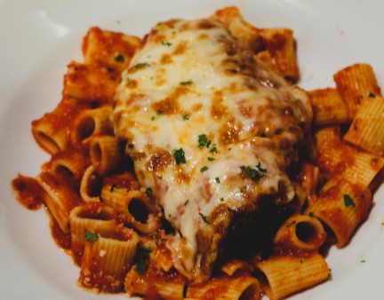 image of PASTA AGLIO E OLIO Family Meal