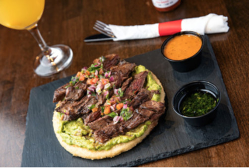 image of Arepa Frita con Guacamole & Churrasco