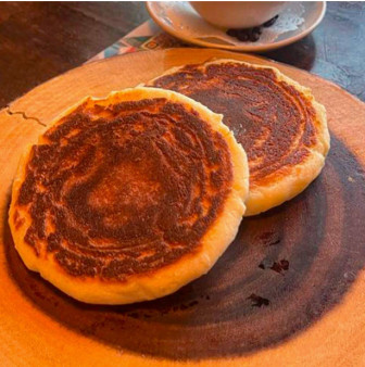 image of Arepa con Mantequilla