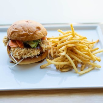image of Bubu Arare Garlic Chicken Sandwich