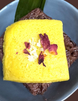 image of Thai Custard w/ Sticky Rice