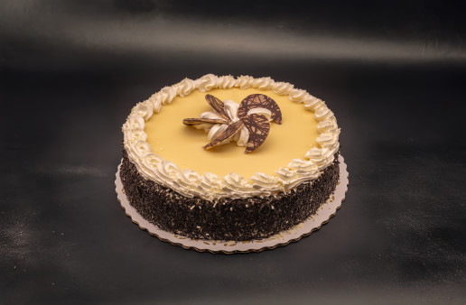 image of Petite Opera Cream