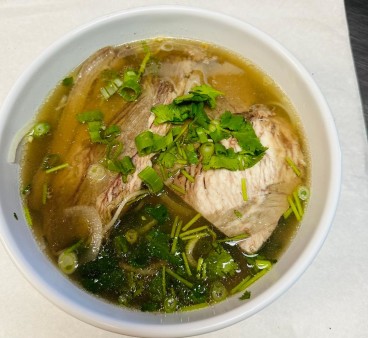 image of P06. Pho W/Well Done Steak & Flank 