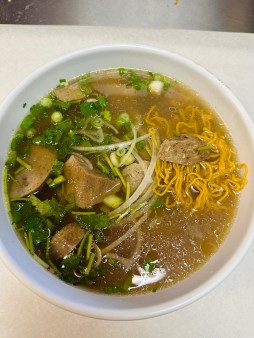 image of Egg Noodle w/Beef Ball