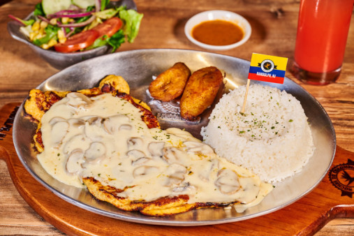 image of Pechuga a la Colombiana