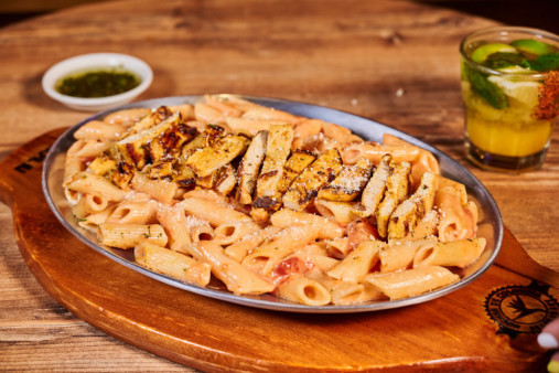 image of Penne Vodka con Pollo