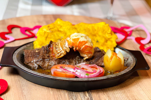 image of Churrasco con Langosta