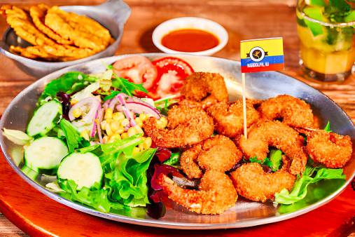 image of Camarones Empanizados