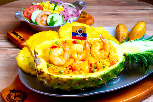 image of Arroz con Pina y Camaron