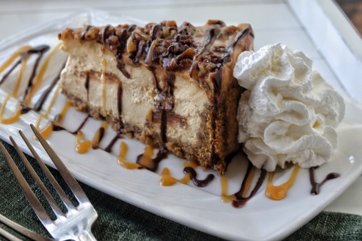 image of Turtle Cheesecake