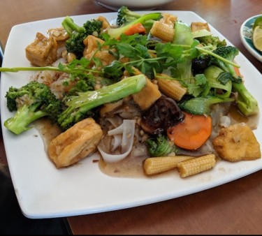 image of V07. Pan-Fried Big Flat Noodles Veg and Tofu