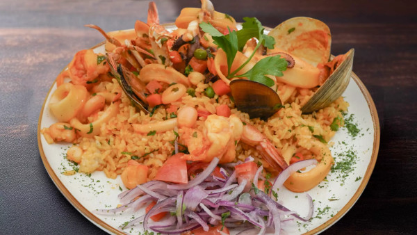 image of Arroz Con Mariscos  / Mix Seafood Rice