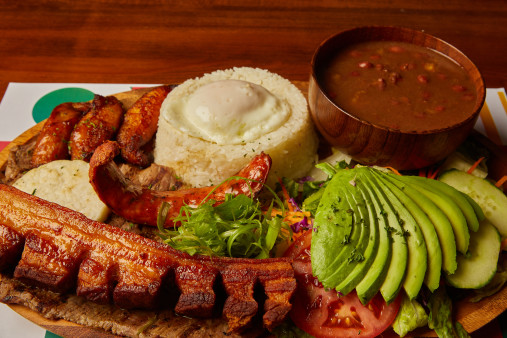 image of Bandeja Paisa de entrana / Skirt Steak Bandeja Paisa