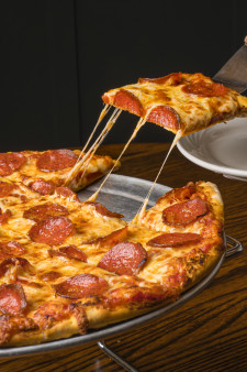 image of Lunch Box - 1 Topping Pizza