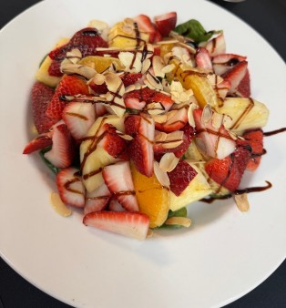 image of Strawberry Citrus Salad-Gluten Free