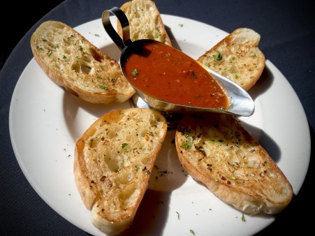 image of Manhattan Garlic Bread